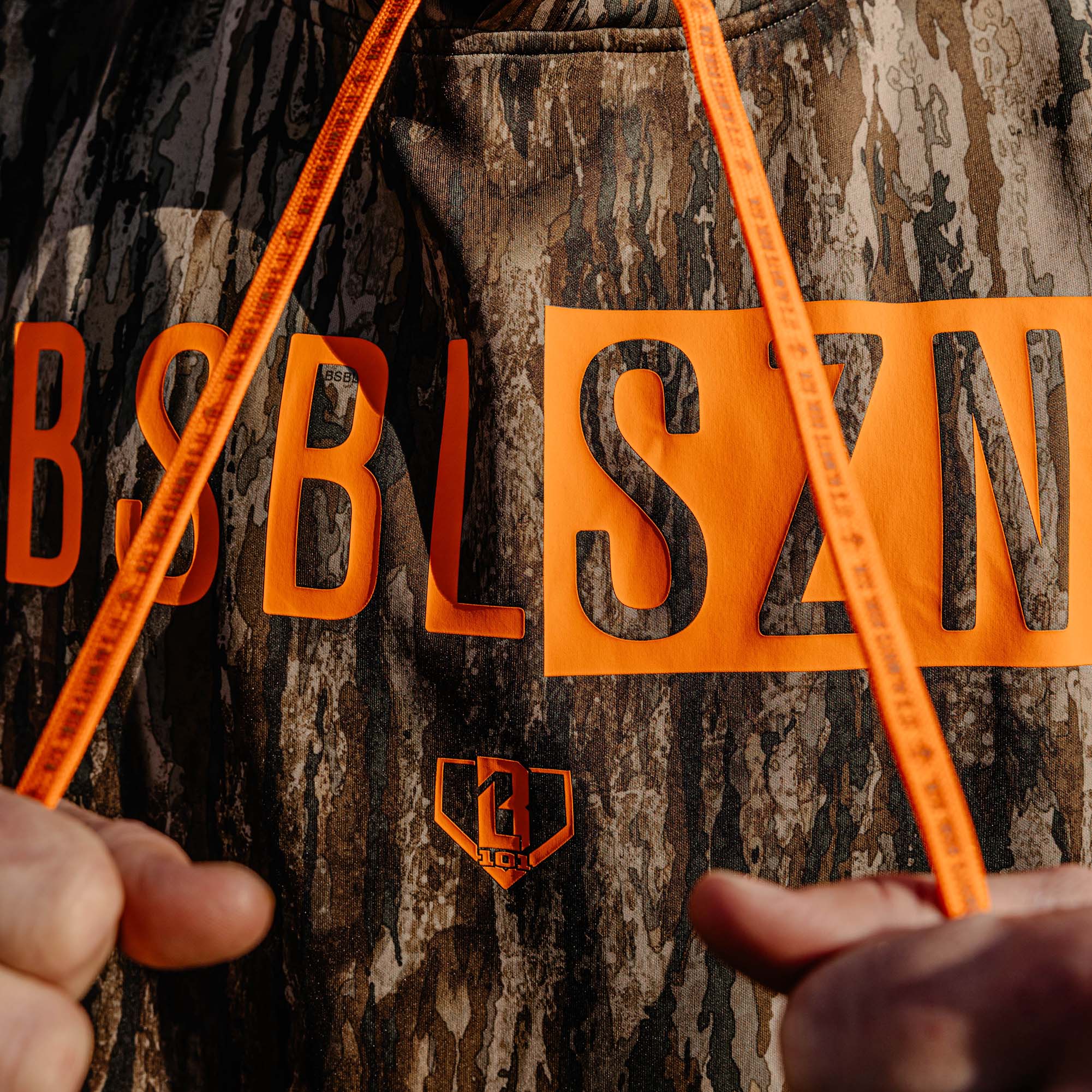 Realtree BSBL-SZN Short Sleeve Hoodie V3 - Legacy - Image 3