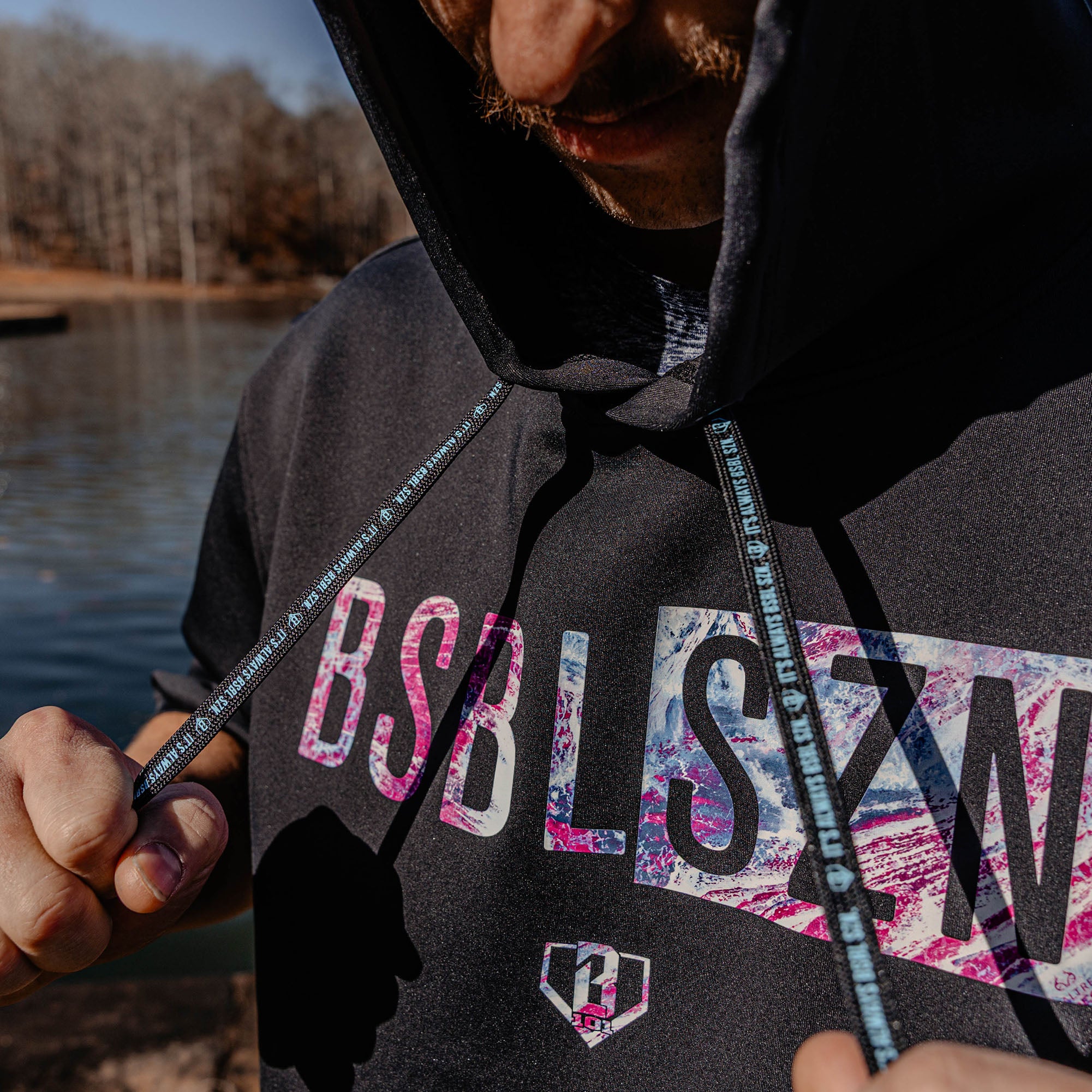 Realtree BSBL-SZN Short Sleeve Hoodie V3 - Black/Aspect Blue - Image 5