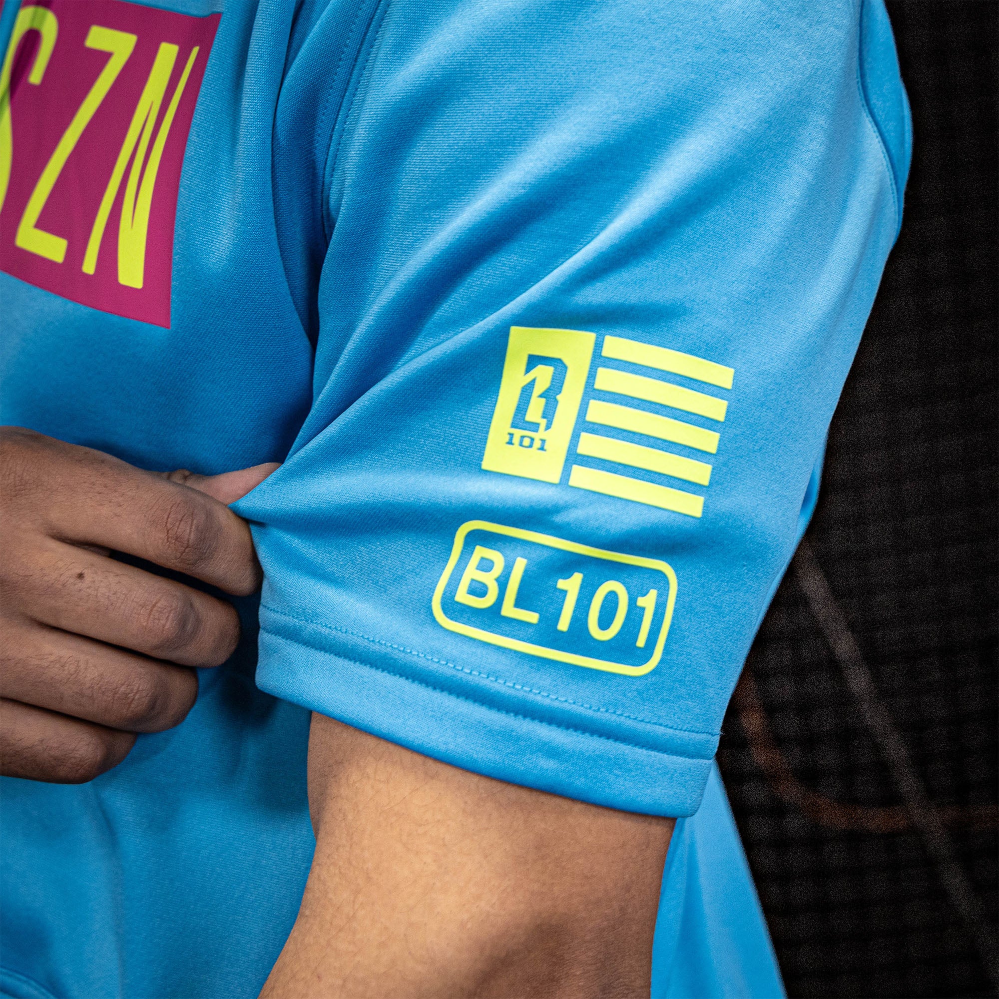 BSBL-SZN Short Sleeve Hoodie V2 - Highlighter Blue - Image 4