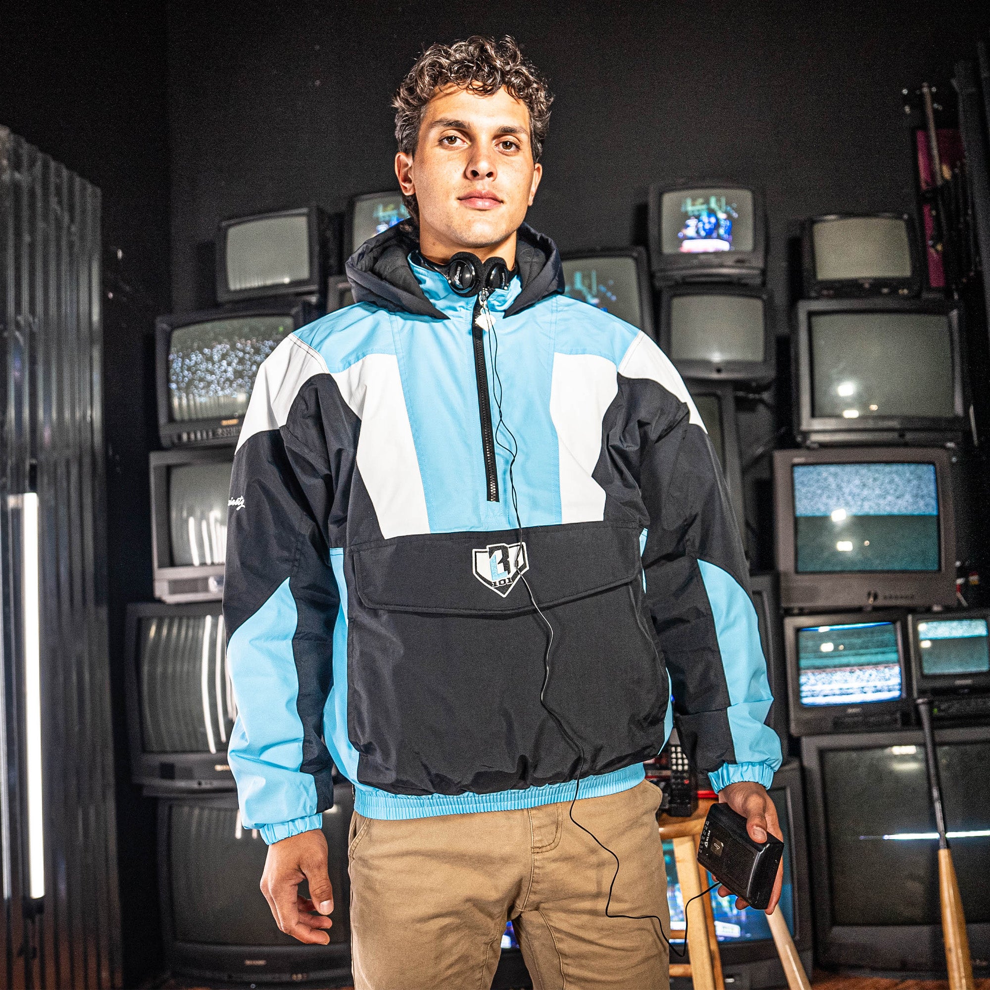 Colorblock Pullover Jacket - Black/Light Blue - Image 3