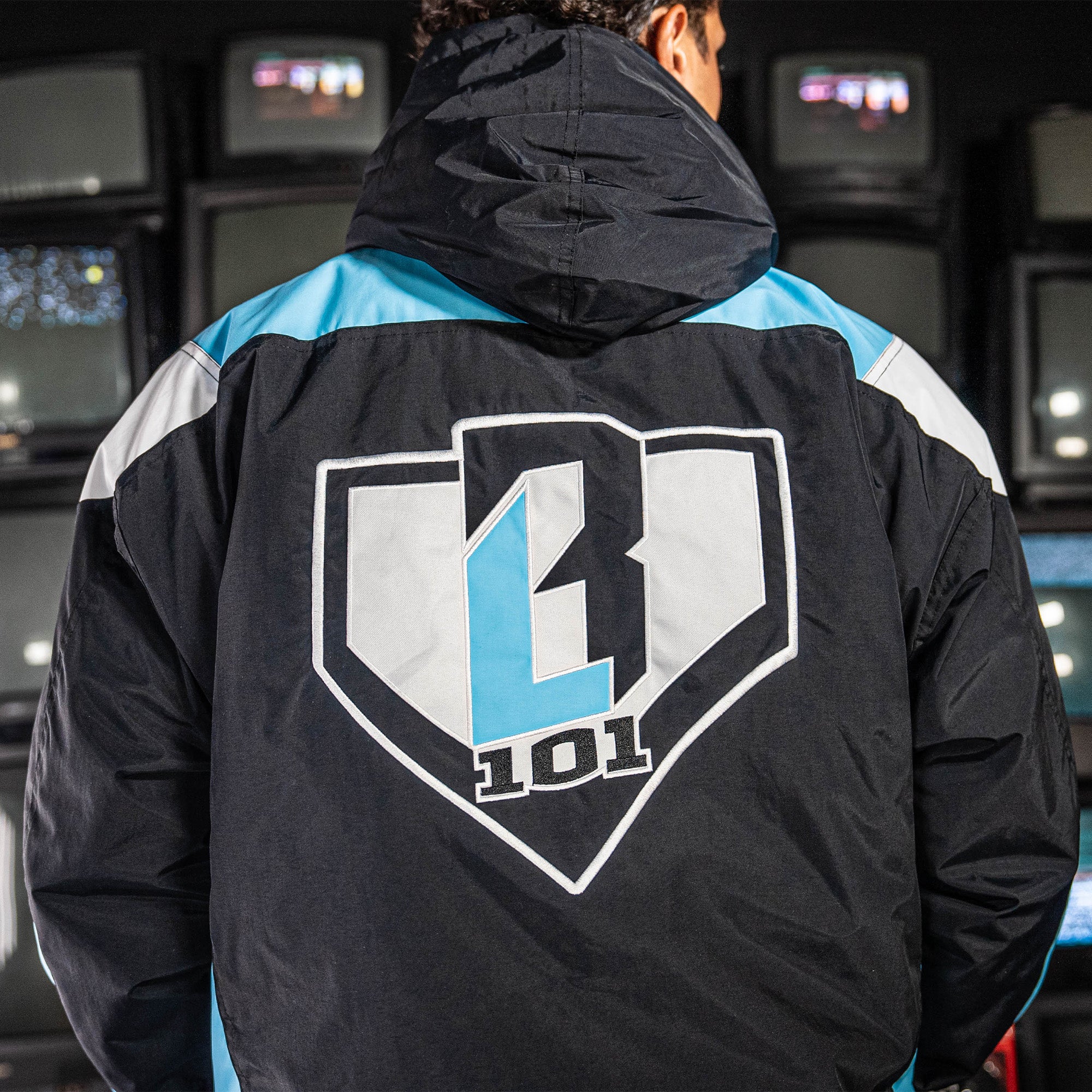 Colorblock Pullover Jacket - Black/Light Blue - Image 4